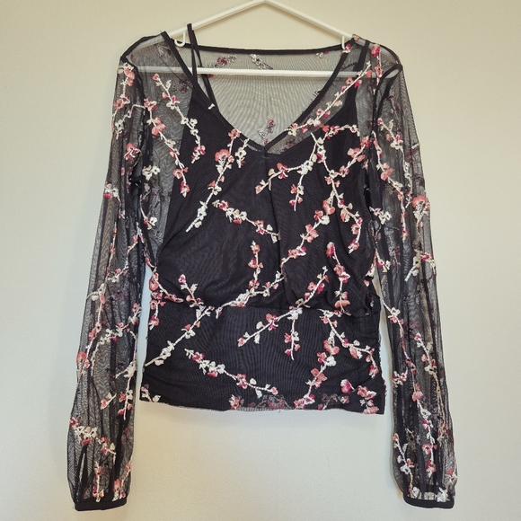 White House Black Market Black Sheer Floral Embroidered Mesh Blouse – Size Small - Picture 2 of 9